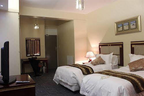 Chez Hotel Inn Johannesburg Dış mekan fotoğraf